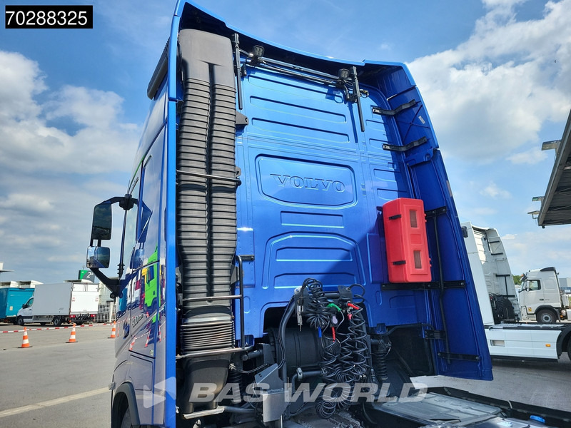 Volvo FH 500 4X2 XL Retarder 2x Tanks Full air Standklima Euro 6 - Влекач: снимка 3 Volvo FH 500 4X2 XL Retarder 2x Tanks Full air Standklima Euro 6 - Влекач: снимка 3