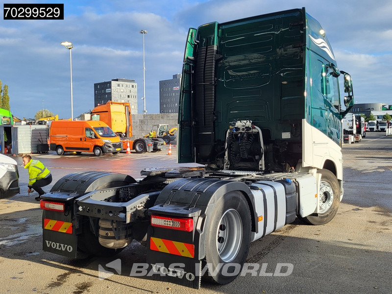 Volvo FH 500 4X2 XL VEB+ ADR TC I-ParkCool 2xTanks Navi LED ACC Euro 6 - Влекач: снимка 5 Volvo FH 500 4X2 XL VEB+ ADR TC I-ParkCool 2xTanks Navi LED ACC Euro 6 - Влекач: снимка 5