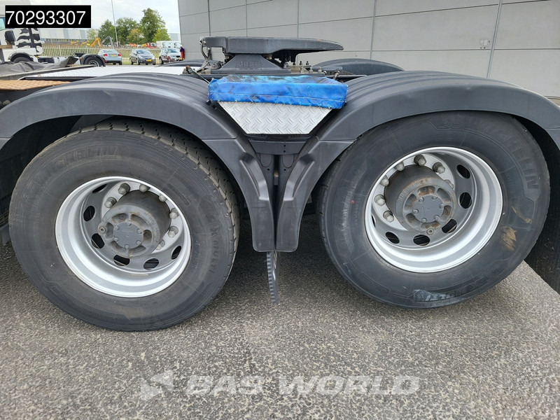 Лизинг на Volvo FH 540 6X4 Retarder Liftachse Big-Axle I-ParkCool 2xTanks Euro 6 Volvo FH 540 6X4 Retarder Liftachse Big-Axle I-ParkCool 2xTanks Euro 6: снимка 16
