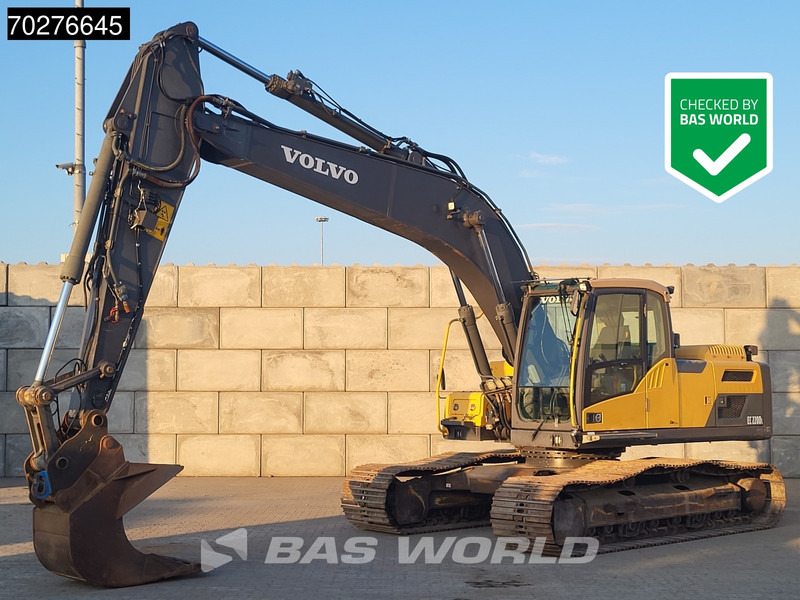 Volvo EC220 D L - Верижен багер: снимка 1 Volvo EC220 D L - Верижен багер: снимка 1