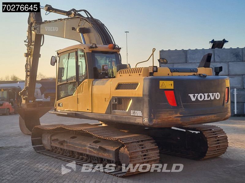 Volvo EC220 D L - Верижен багер: снимка 2 Volvo EC220 D L - Верижен багер: снимка 2