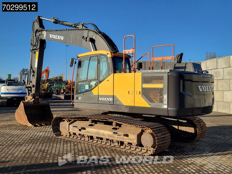 Volvo EC220 E L - Верижен багер: снимка 2 Volvo EC220 E L - Верижен багер: снимка 2