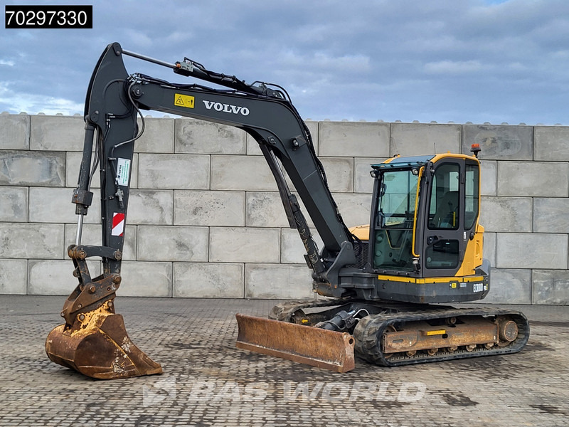 Volvo ECR88 D A/C - 3 BUCKETS - Мини багер: снимка 2 Volvo ECR88 D A/C - 3 BUCKETS - Мини багер: снимка 2