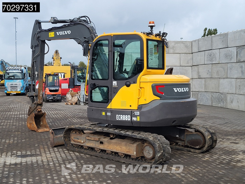Volvo ECR88 D A/C - 3 BUCKETS - Мини багер: снимка 5 Volvo ECR88 D A/C - 3 BUCKETS - Мини багер: снимка 5