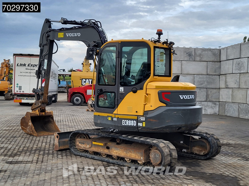 Volvo ECR88 D A/C - 3 BUCKETS - Мини багер: снимка 5 Volvo ECR88 D A/C - 3 BUCKETS - Мини багер: снимка 5