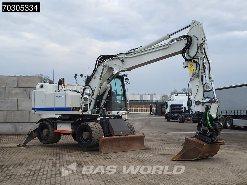 Колесен багер Volvo EW180 E Outriggers + Blade: снимка 11 Колесен багер Volvo EW180 E Outriggers + Blade: снимка 11