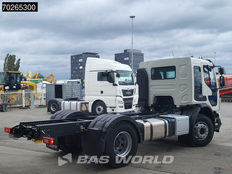 Volvo FE 320 4X2 NEW 18t chassis PTO Preparation Automatic Euro 6 - Шаси кабина: снимка 5 Volvo FE 320 4X2 NEW 18t chassis PTO Preparation Automatic Euro 6 - Шаси кабина: снимка 5