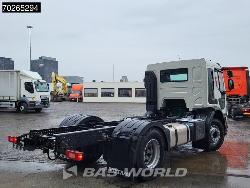 Volvo FE 320 4X2 NEW 18t chassis PTO Preparation Automatic Euro 6 - Шаси кабина: снимка 5 Volvo FE 320 4X2 NEW 18t chassis PTO Preparation Automatic Euro 6 - Шаси кабина: снимка 5