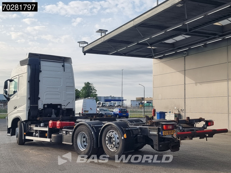Volvo FH 460 6X2 NL-Truck BDF ACC Liftasche VEB+ Euro 6 - Контейнеровоз/ Сменна каросерия камион: снимка 2 Volvo FH 460 6X2 NL-Truck BDF ACC Liftasche VEB+ Euro 6 - Контейнеровоз/ Сменна каросерия камион: снимка 2