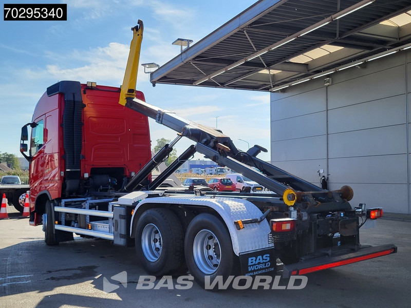 Volvo FH 540 6X2 Palfinger 20t Hooklift Retarder Automatic ACC Euro 6 - Мултилифт с кука камион: снимка 2 Volvo FH 540 6X2 Palfinger 20t Hooklift Retarder Automatic ACC Euro 6 - Мултилифт с кука камион: снимка 2