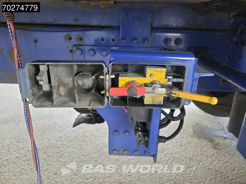 Лизинг на Volvo FH 540 6X2 Thermo-king Automatic Navi ACC Euro 6 Volvo FH 540 6X2 Thermo-king Automatic Navi ACC Euro 6: снимка 9