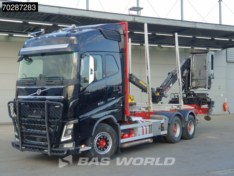 Лизинг на Volvo FH16 750 FH16 6X4 HIAB E96S 79 wood crane Retarder Dynamic-Steering Big-Axle Euro 6 Volvo FH16 750 FH16 6X4 HIAB E96S 79 wood crane Retarder Dynamic-Steering Big-Axle Euro 6: снимка 13