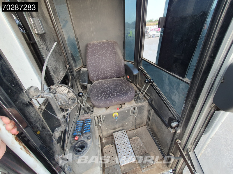 Лизинг на Volvo FH16 750 FH16 6X4 HIAB E96S 79 wood crane Retarder Dynamic-Steering Big-Axle Euro 6 Volvo FH16 750 FH16 6X4 HIAB E96S 79 wood crane Retarder Dynamic-Steering Big-Axle Euro 6: снимка 7
