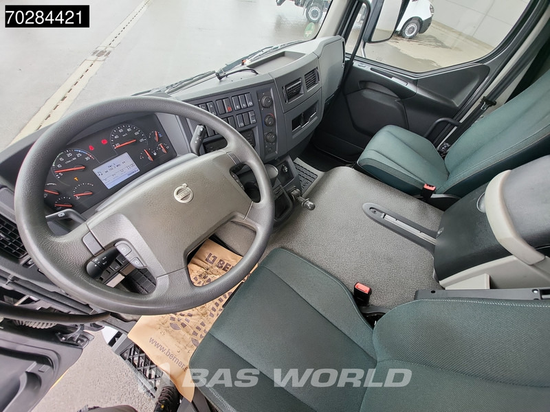 Камион фургон Volvo FL 210 4X2 NL-Truck 12 Tons Laadklep ACC Euro 6: снимка 16