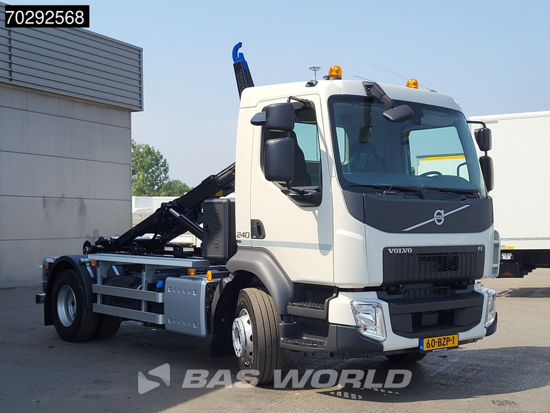 Volvo FL 240 4X2 NEW 2023 registration NL-Truck 8tons hooklift Abrollkipper Manual Euro 6 - Мултилифт с кука камион: снимка 3 Volvo FL 240 4X2 NEW 2023 registration NL-Truck 8tons hooklift Abrollkipper Manual Euro 6 - Мултилифт с кука камион: снимка 3