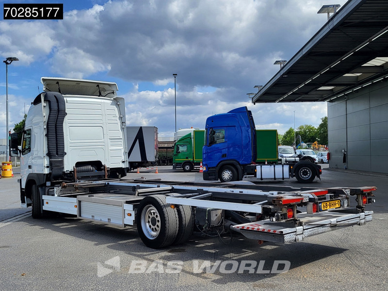Volvo FM 370 4X2 19tons BDF NL-Truck Ladebordwand VEB Xenon ACC Euro 6 - Контейнеровоз/ Сменна каросерия камион: снимка 2 Volvo FM 370 4X2 19tons BDF NL-Truck Ladebordwand VEB Xenon ACC Euro 6 - Контейнеровоз/ Сменна каросерия камион: снимка 2