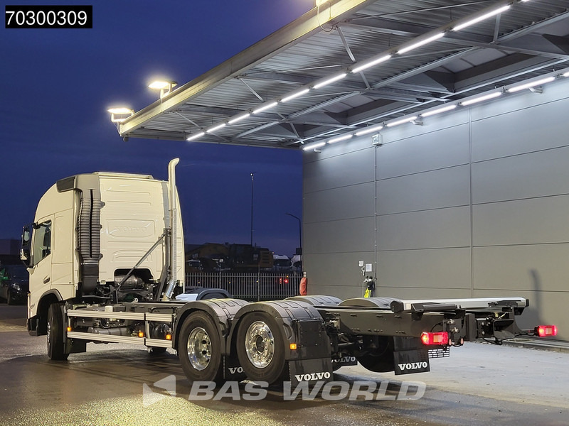 Volvo FMX 540 FMX 6X2 NEW chassis! Lift+steering Axle Engine PTO Full air suspension - Шаси кабина: снимка 2 Volvo FMX 540 FMX 6X2 NEW chassis! Lift+steering Axle Engine PTO Full air suspension - Шаси кабина: снимка 2
