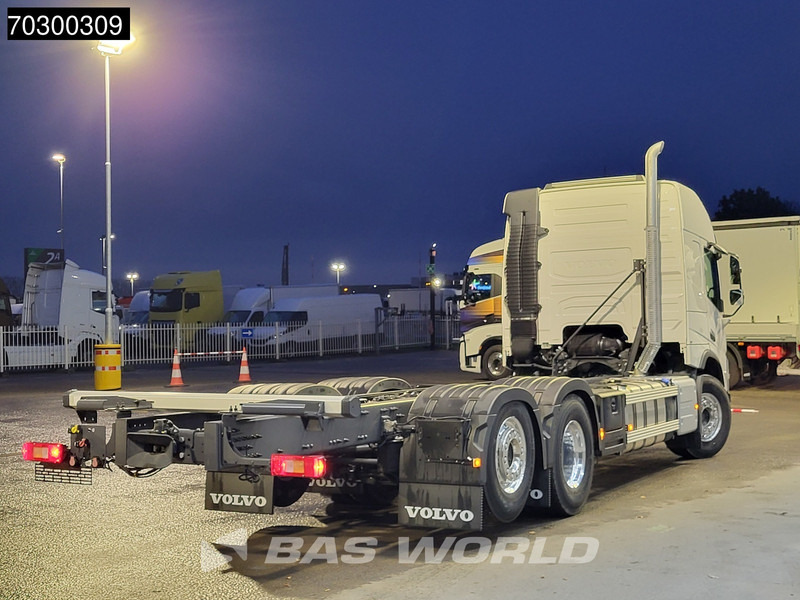 Volvo FMX 540 FMX 6X2 NEW chassis! Lift+steering Axle Engine PTO Full air suspension - Шаси кабина: снимка 5 Volvo FMX 540 FMX 6X2 NEW chassis! Lift+steering Axle Engine PTO Full air suspension - Шаси кабина: снимка 5
