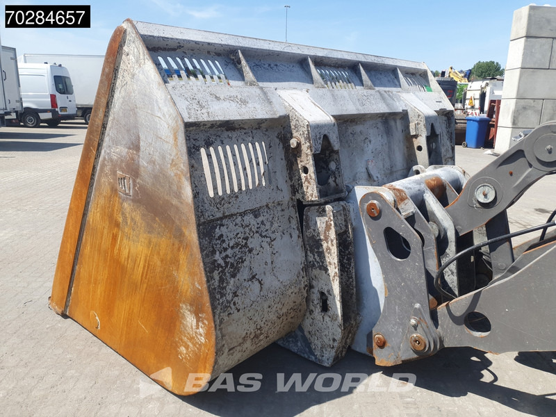 Колесен товарач Volvo L150 H CDC: снимка 10
