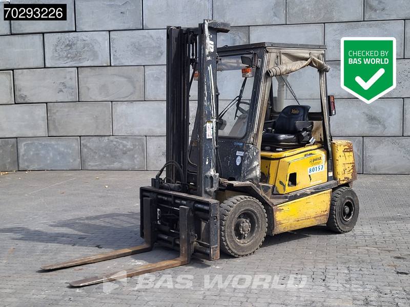 Yale GDP25 PF - Дизелов мотокар: снимка 1 Yale GDP25 PF - Дизелов мотокар: снимка 1