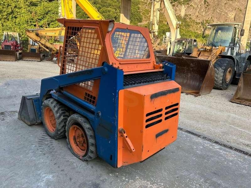 Мини челен товарач Bobcat 543 MACHINE SUISSE: снимка 10