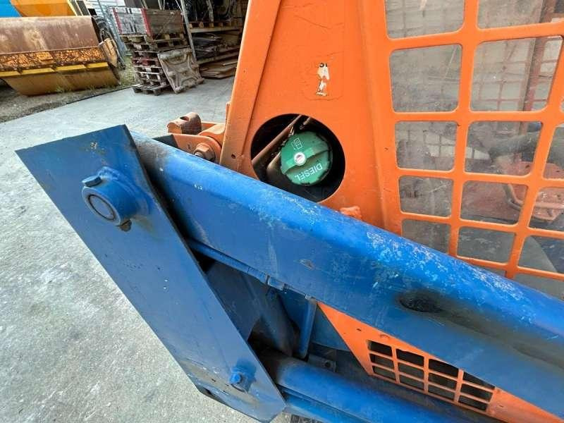 Мини челен товарач Bobcat 543 MACHINE SUISSE: снимка 25