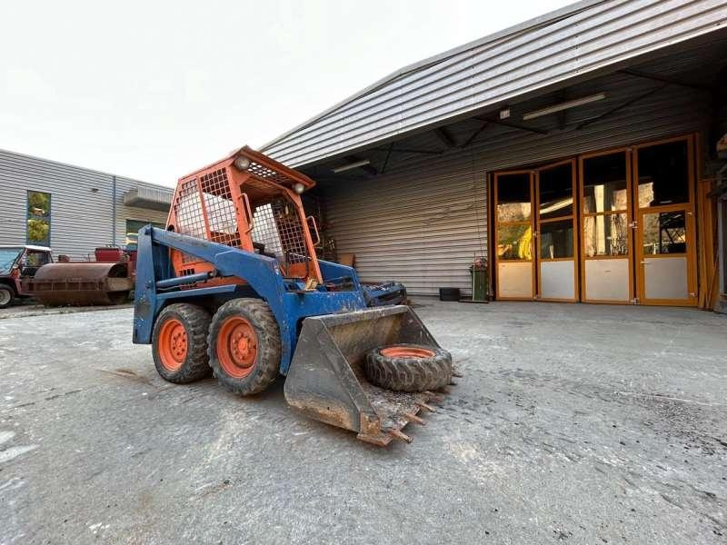 Мини челен товарач Bobcat 543 MACHINE SUISSE: снимка 13