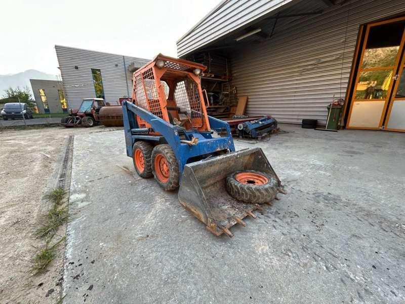 Мини челен товарач Bobcat 543 MACHINE SUISSE: снимка 14