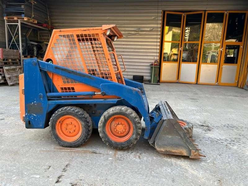 Мини челен товарач Bobcat 543 MACHINE SUISSE: снимка 6