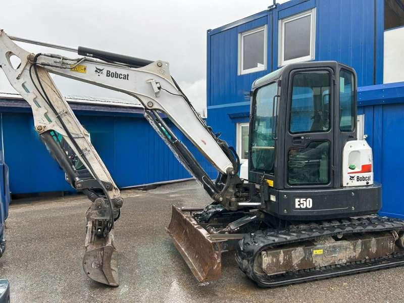 Bobcat E50 - Мини багер: снимка 3 Bobcat E50 - Мини багер: снимка 3
