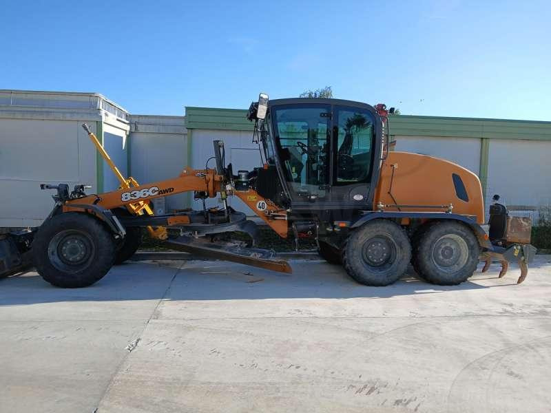 Case 836C AWD  EQUIPEE 3D - Грейдер: снимка 2 Case 836C AWD  EQUIPEE 3D - Грейдер: снимка 2