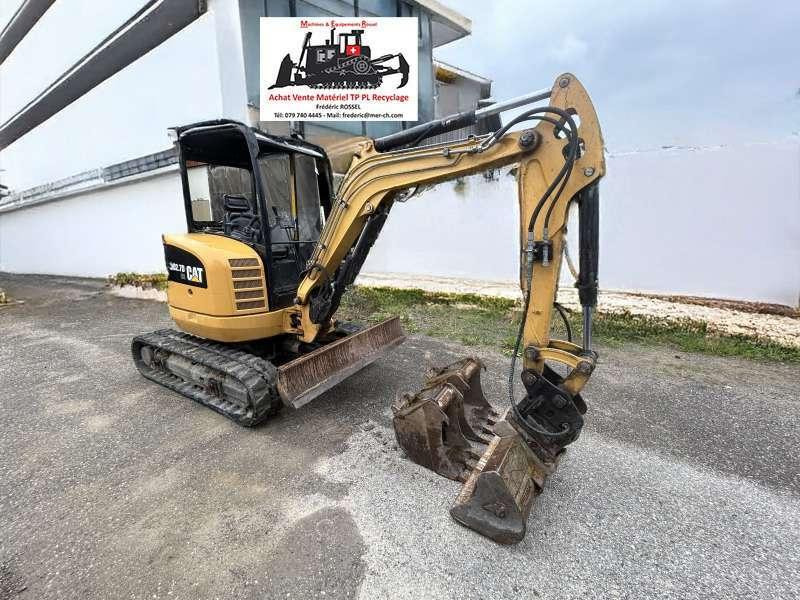 Caterpillar 302.7D CR - Мини багер: снимка 2 Caterpillar 302.7D CR - Мини багер: снимка 2