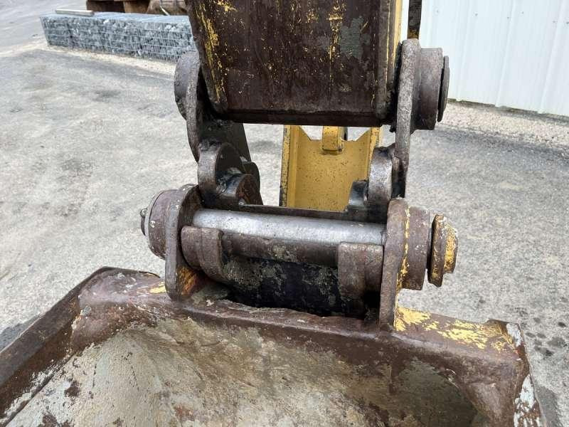 Багер-товарач Caterpillar 428C: снимка 27 Багер-товарач Caterpillar 428C: снимка 27