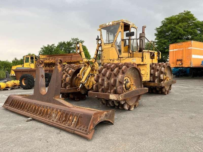 Caterpillar 825 + porte engins - Компактор: снимка 3 Caterpillar 825 + porte engins - Компактор: снимка 3