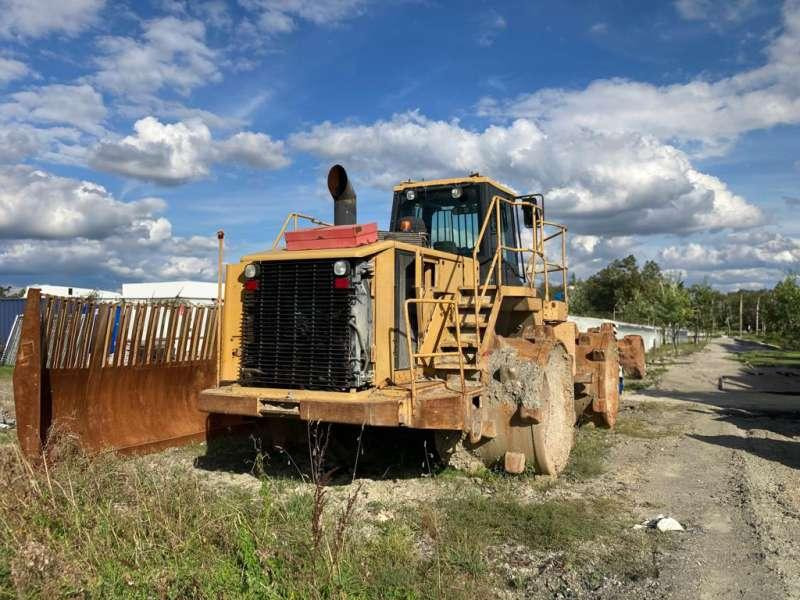 Caterpillar 826GII - Компактор: снимка 4 Caterpillar 826GII - Компактор: снимка 4