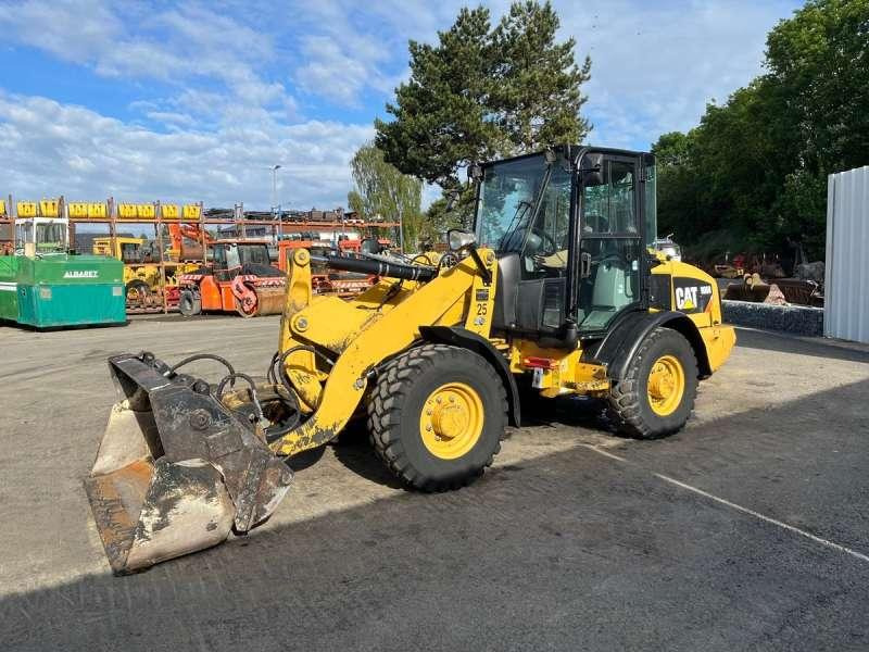 Caterpillar 906H - Колесен товарач: снимка 3 Caterpillar 906H - Колесен товарач: снимка 3