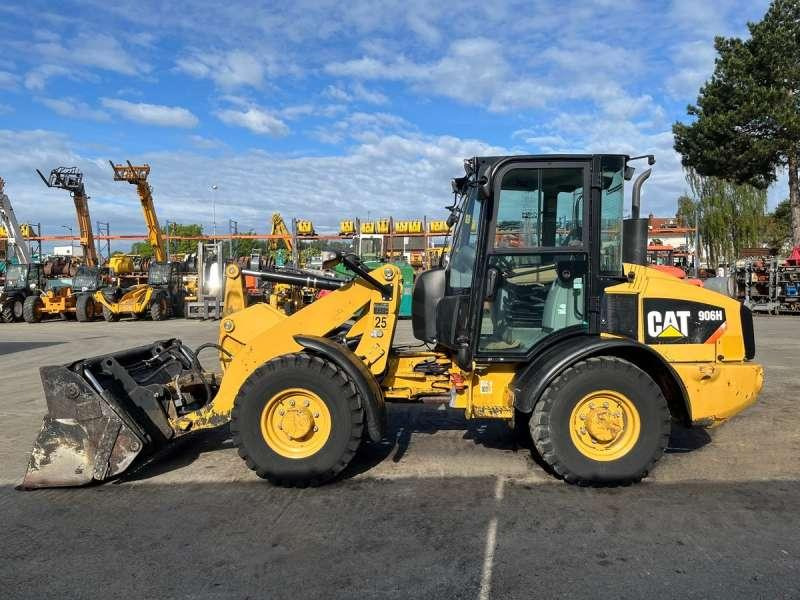Caterpillar 906H - Колесен товарач: снимка 4 Caterpillar 906H - Колесен товарач: снимка 4