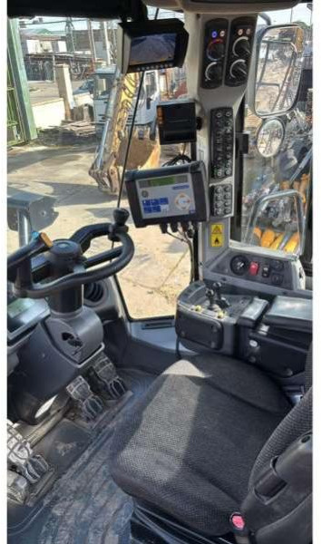 Колесен товарач Caterpillar 962K: снимка 14