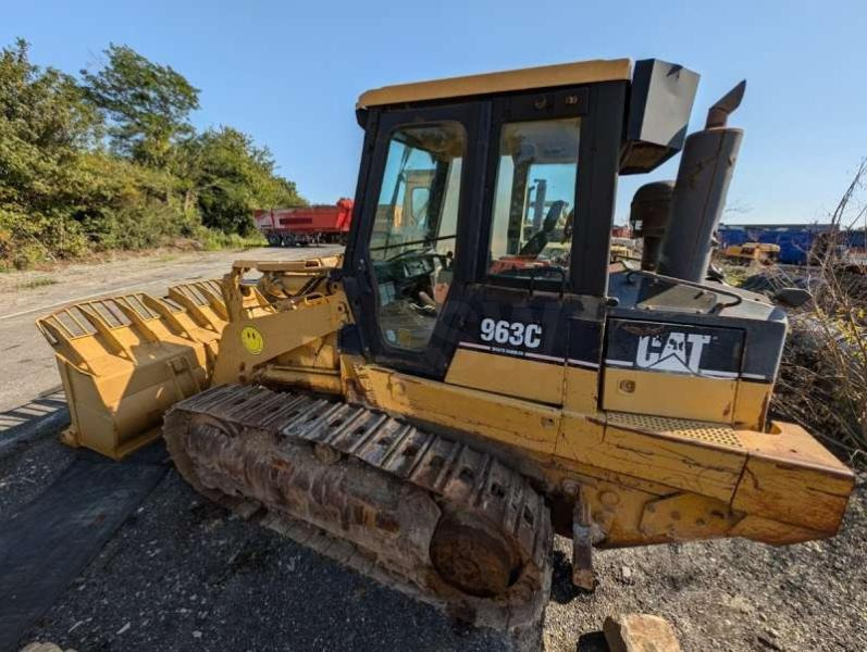Caterpillar 963C - POUR PIECES - Верижен товарач: снимка 3 Caterpillar 963C - POUR PIECES - Верижен товарач: снимка 3