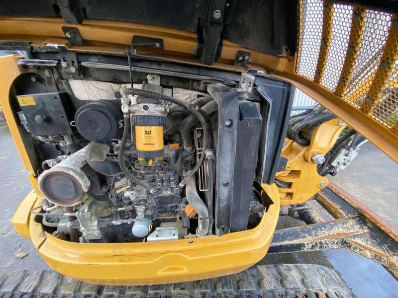 Мини багер Caterpillar CANOPY 302.7DCR MACHINE SUISSE: снимка 8
