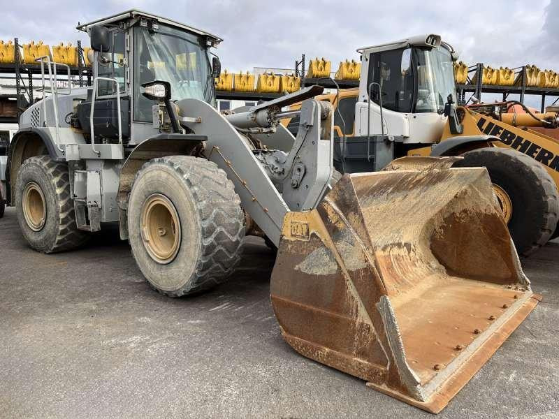 Caterpillar Chargeur sur Pneus 962K - Колесен товарач: снимка 1 Caterpillar Chargeur sur Pneus 962K - Колесен товарач: снимка 1