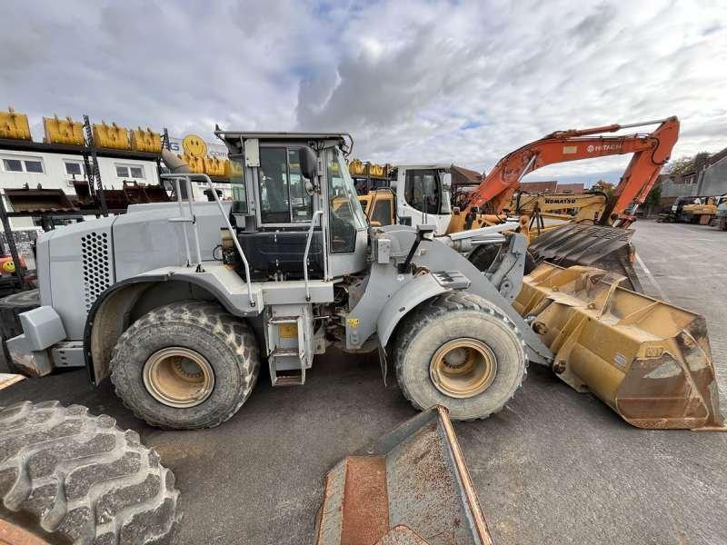 Caterpillar Chargeur sur Pneus 962K - Колесен товарач: снимка 3 Caterpillar Chargeur sur Pneus 962K - Колесен товарач: снимка 3