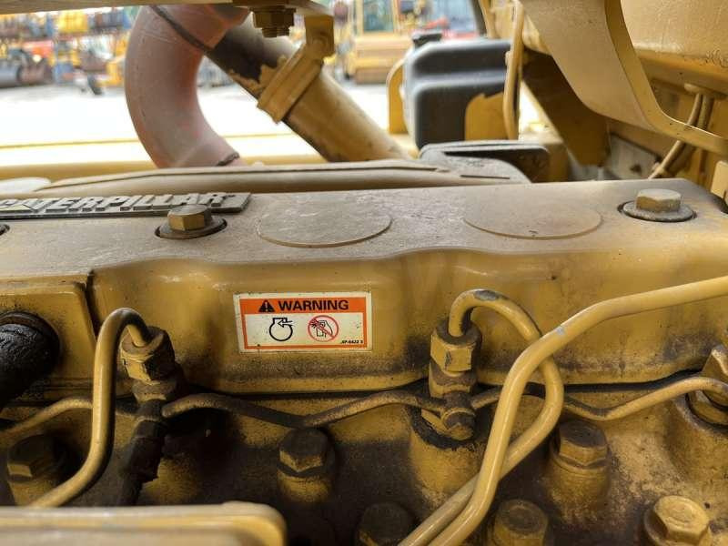 Пневматичен валяк Caterpillar PS300B: снимка 30