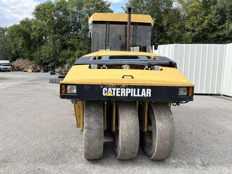 Пневматичен валяк Caterpillar PS300B: снимка 9