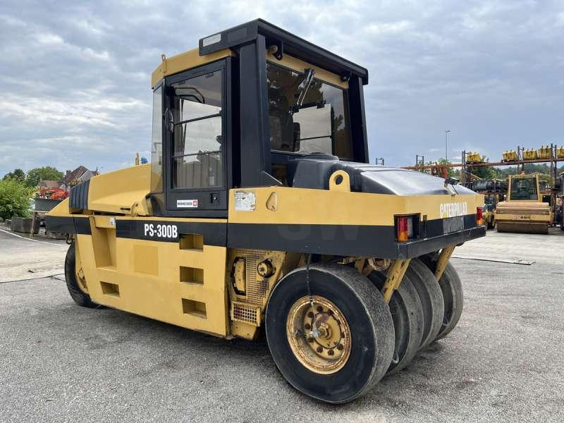 Caterpillar PS300B - Пневматичен валяк: снимка 5 Caterpillar PS300B - Пневматичен валяк: снимка 5