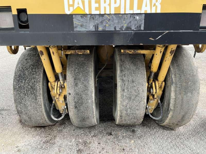 Пневматичен валяк Caterpillar PS300B: снимка 18