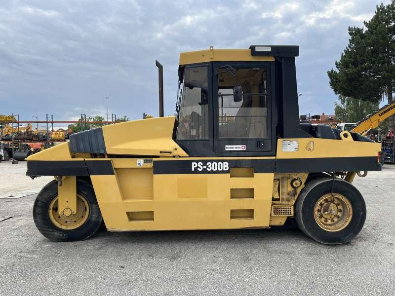 Caterpillar PS300B - Пневматичен валяк: снимка 4 Caterpillar PS300B - Пневматичен валяк: снимка 4
