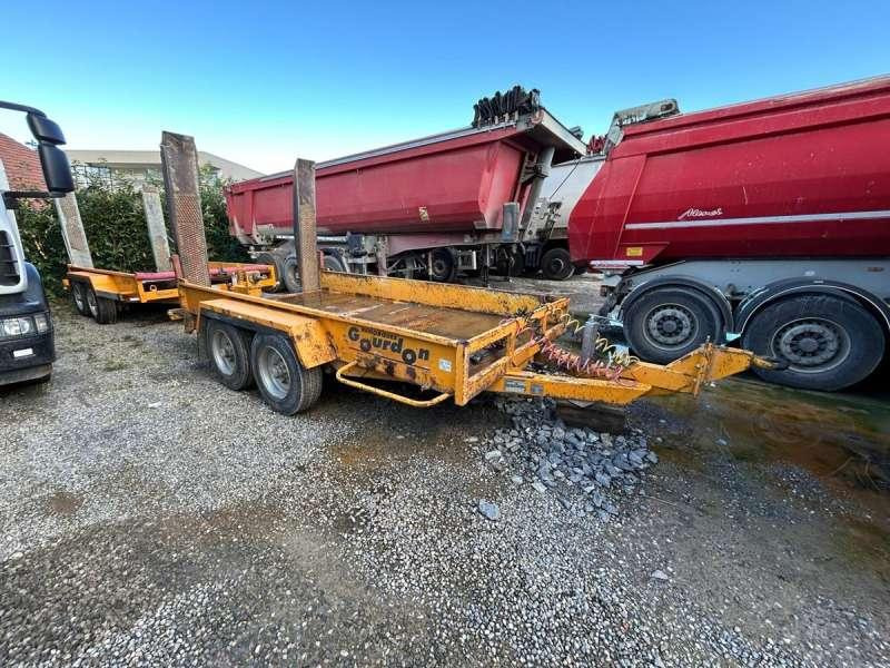 GOURDON 2 ESSIEUX - Ремарке за кола: снимка 1 GOURDON 2 ESSIEUX - Ремарке за кола: снимка 1