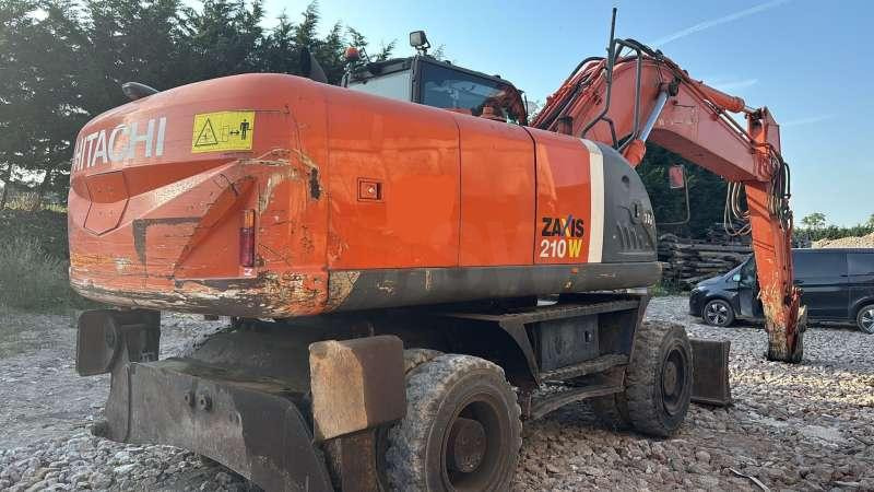 Hitachi Pelle Sur Pneus Hitachi ZX 210 W-3 - Колесен багер: снимка 3 Hitachi Pelle Sur Pneus Hitachi ZX 210 W-3 - Колесен багер: снимка 3