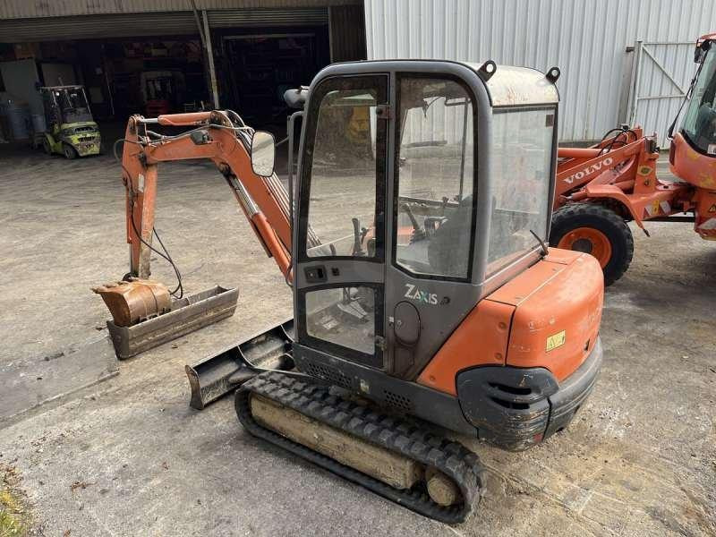 Hitachi ZX25 CLR - Мини багер: снимка 5 Hitachi ZX25 CLR - Мини багер: снимка 5
